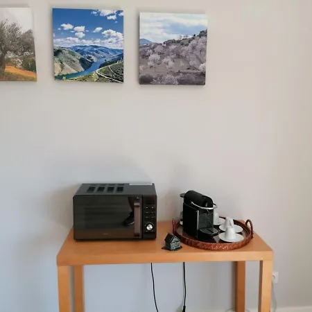 Eiradouro - Casa Oliveira * Mos (Guarda)