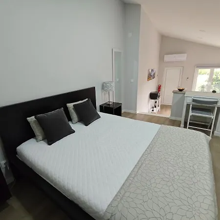 Eiradouro - Casa Oliveira *