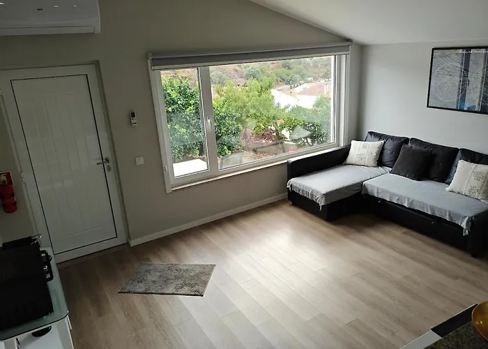 Daire Eiradouro - Casa Oliveira Mos (Guarda)