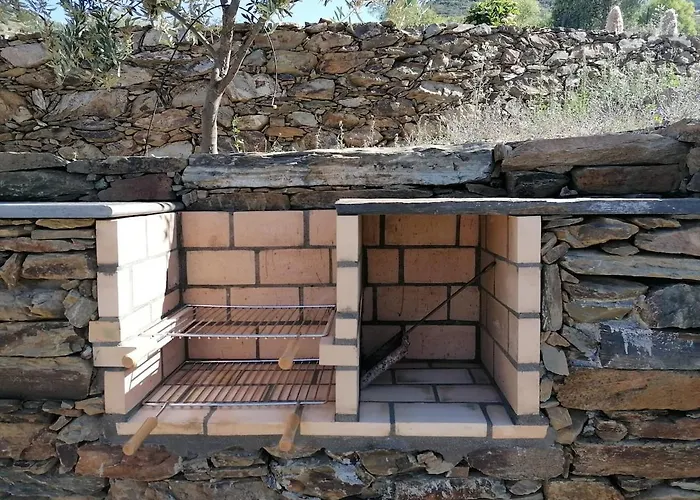 Eiradouro - Casa Oliveira Mos (Guarda)